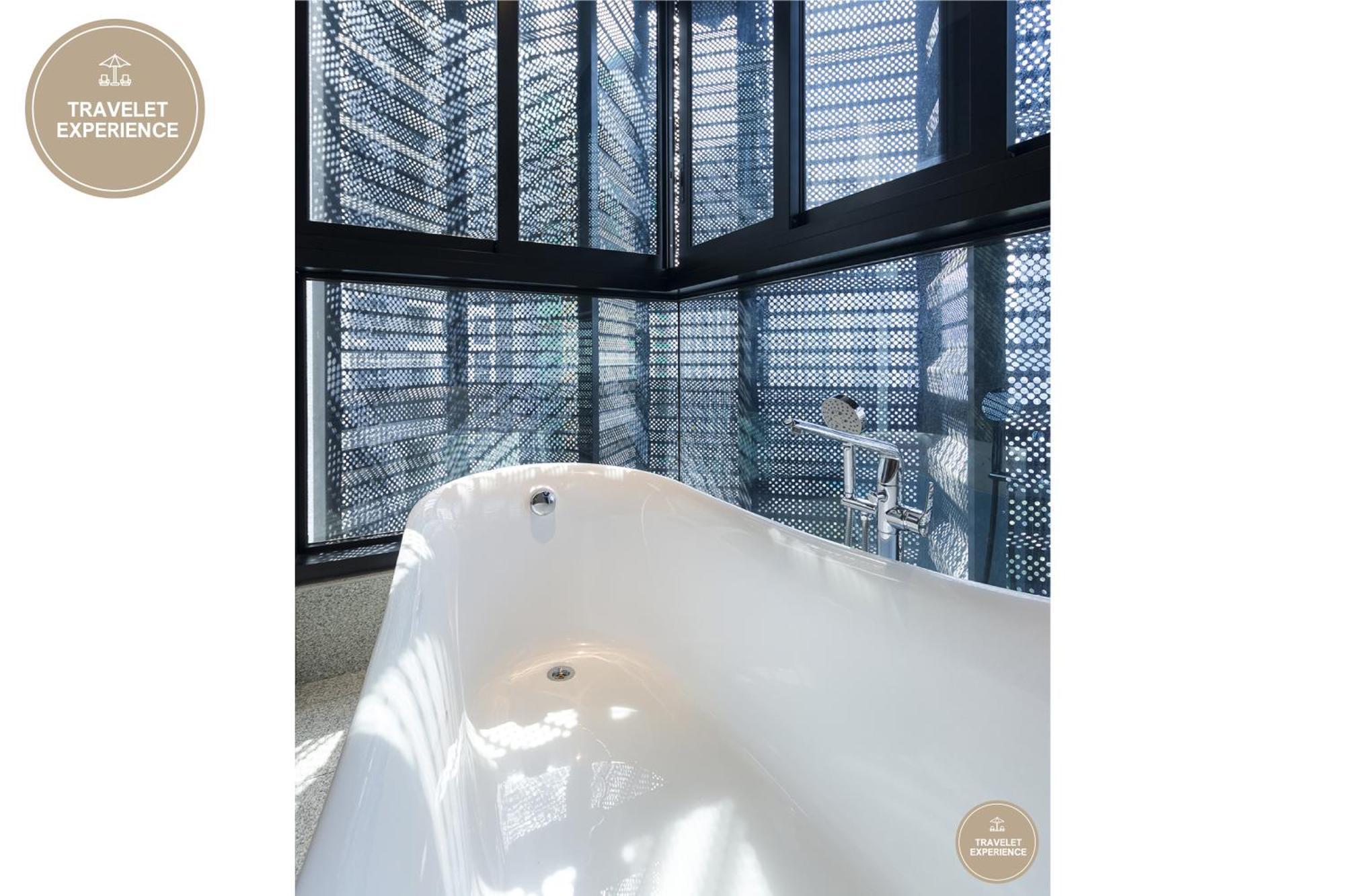 Scarletz Suites Klcc, Travelet Kuala Lumpur Habitación foto
